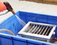 飯店用油煙凈化器應(yīng)如何保養(yǎng)，才能延長(zhǎng)設(shè)備壽命，省錢又省事!