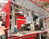 勇于挑戰(zhàn)新高度，我公司試水車(chē)內(nèi)廚房設(shè)備廚具安裝成功!