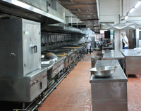大型廚房設(shè)備生產(chǎn)廠教你如何更加合理的采購全套商用廚房設(shè)備