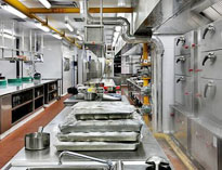 不銹鋼廚房設備生產廠告訴你為什么中央廚房不是擴大版的餐廳后廚